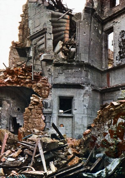 The heavily damaged Princerie, Verdun, September 1916 by Jules Gervais Courtellemont